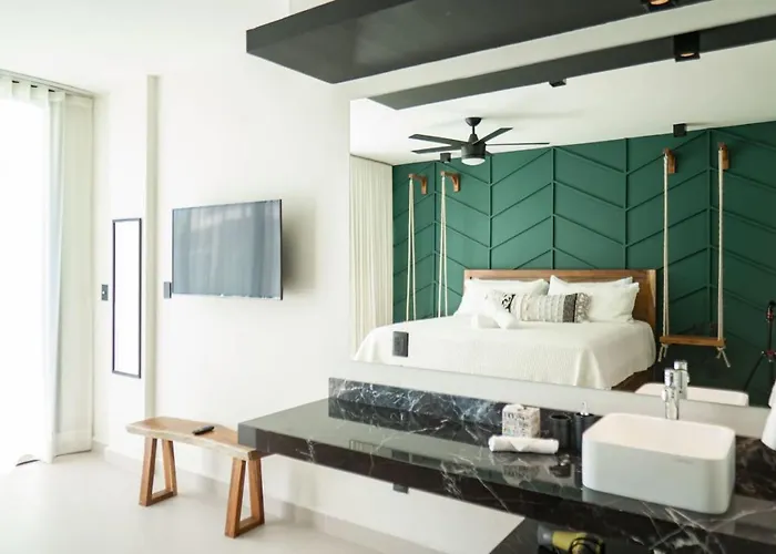 Blanca Incredible 2br - Private Pool Free Club Villa