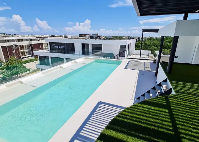 Blanca Incredible 2br - Private Pool Free Club Villa *